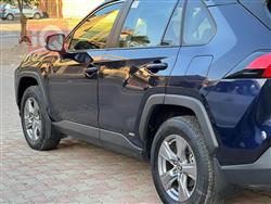 تۆیۆتا ڕاڤ 4